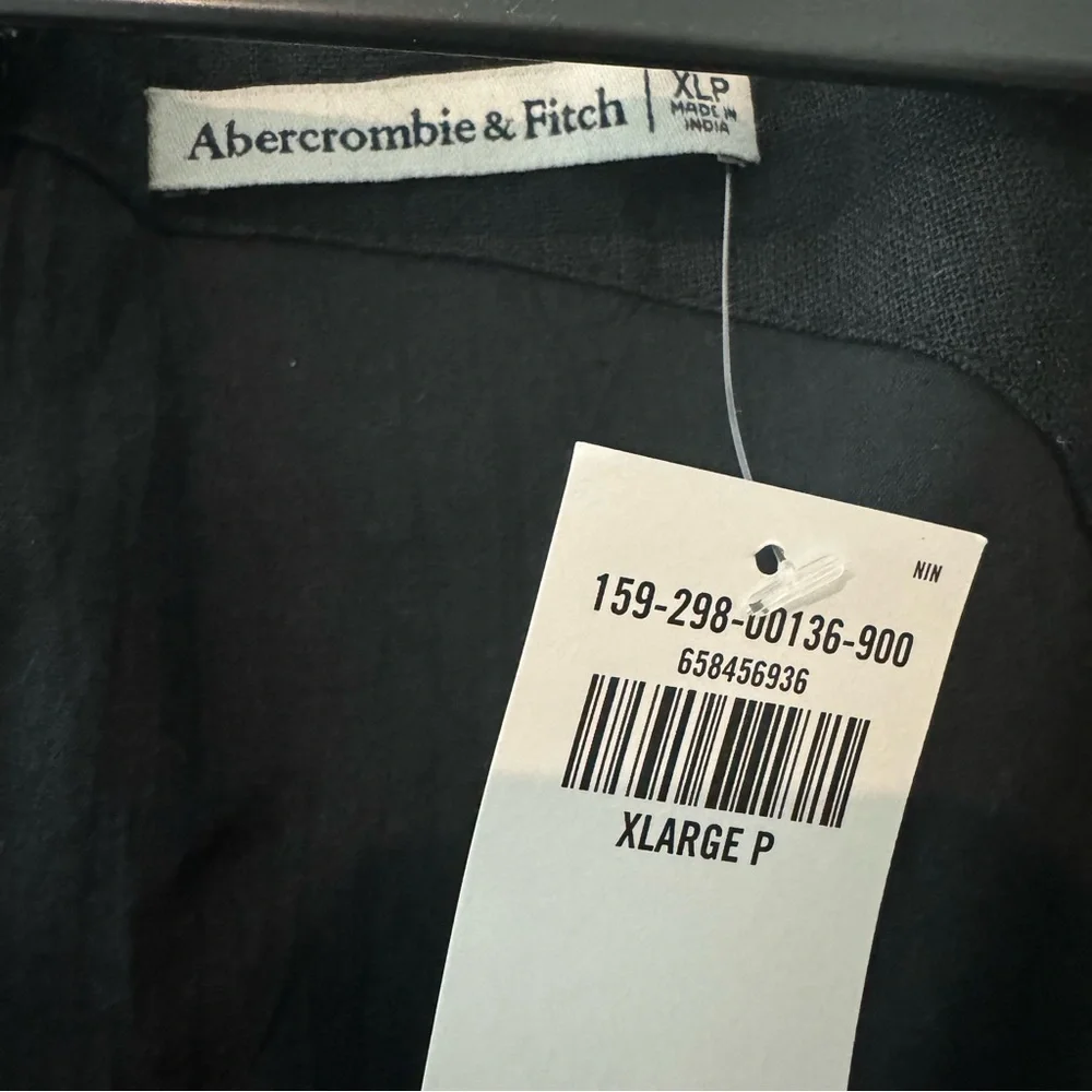 Abercrombie & Fitch Linen-blend shift maxi dress in black - Picture 5 of 5